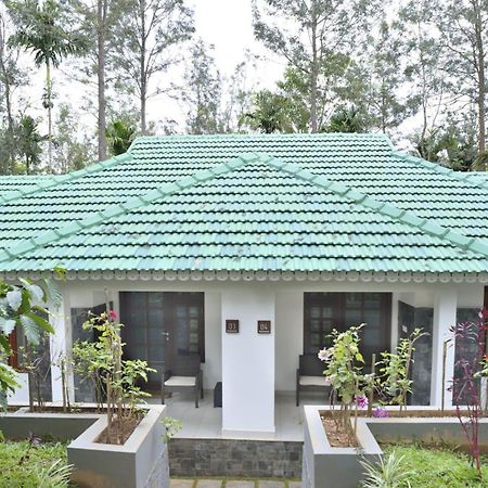 The Woods Resorts Wayanad Sultan Bathery Eksteriør bilde