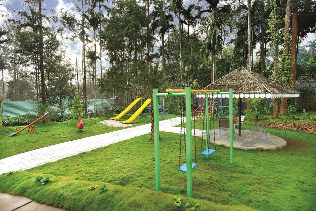The Woods Resorts Wayanad Sultan Bathery Eksteriør bilde